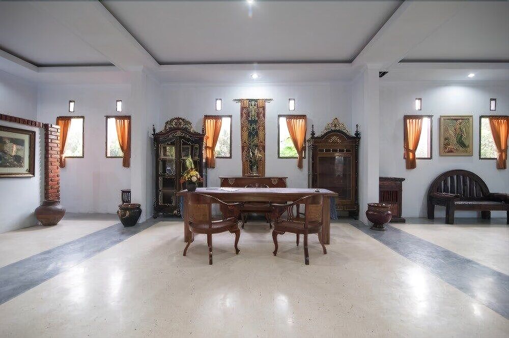 Oyo 1840 Kubu Ubud Hotel Exterior photo