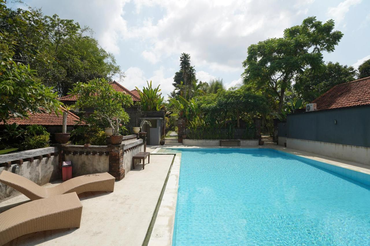 Oyo 1840 Kubu Ubud Hotel Exterior photo